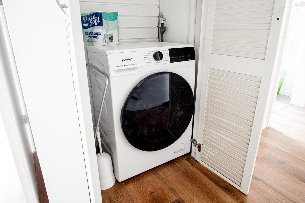 Homefy Bright And Cozy Holiday Apartment - Washer & Dryer - Free Parking Essen Exterior foto